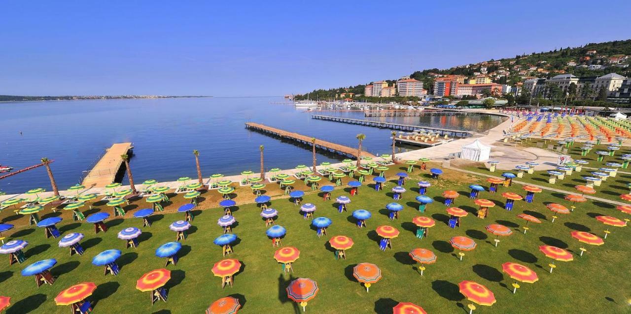 Xxl Luxury Apartment & Top Sea View Portorose Esterno foto