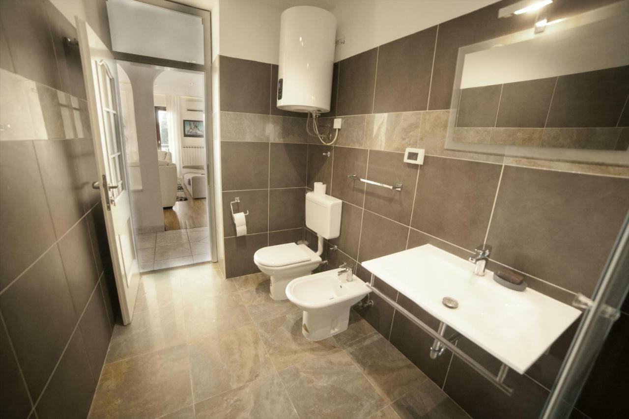Xxl Luxury Apartment & Top Sea View Portorose Esterno foto