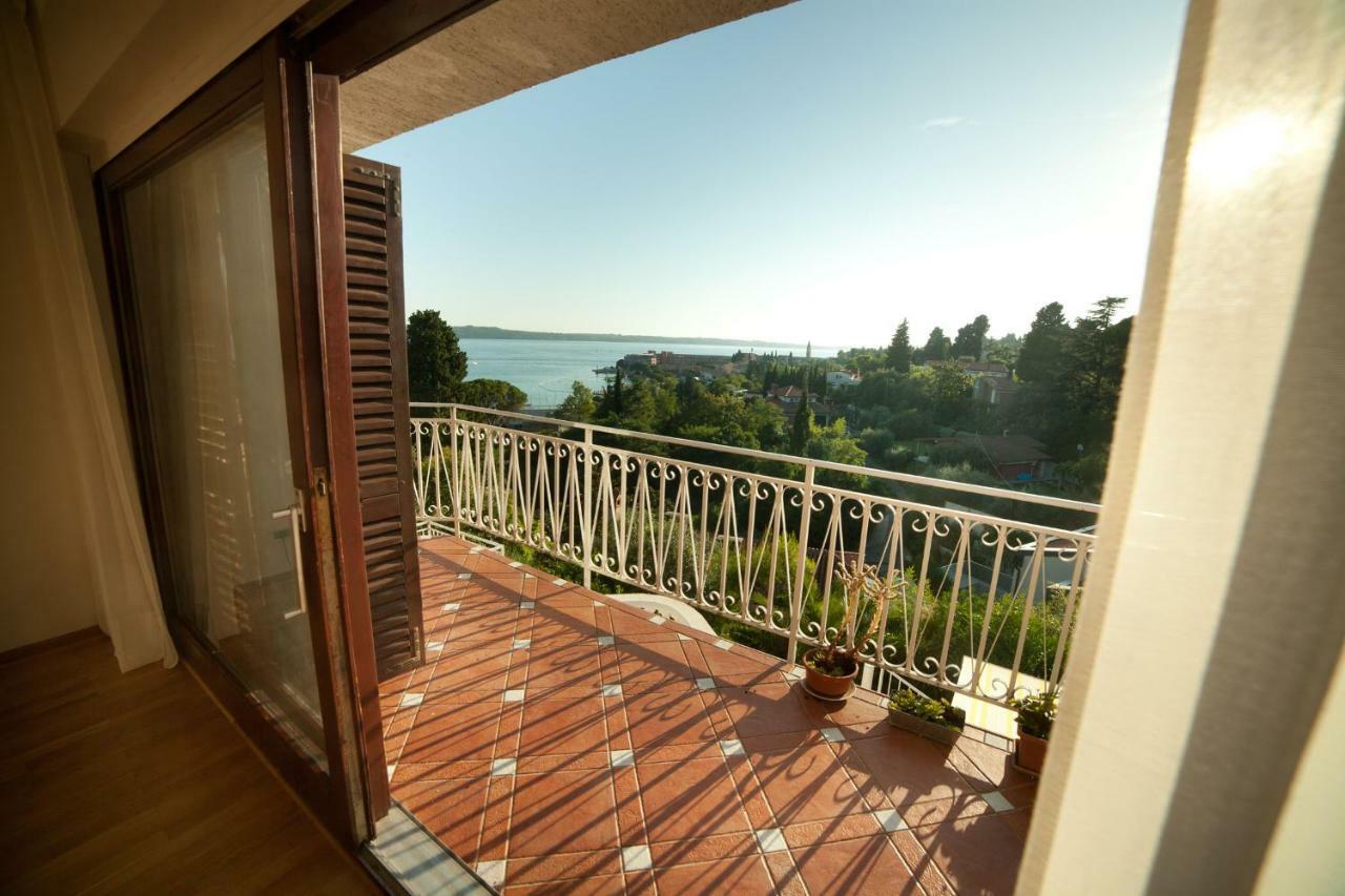 Xxl Luxury Apartment & Top Sea View Portorose Esterno foto